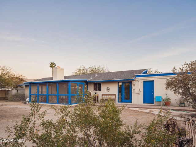 1810 E Euclid Avenue, Phoenix, AZ 85042