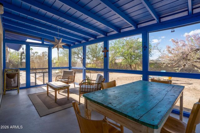 1810 E Euclid Avenue, Phoenix, AZ 85042