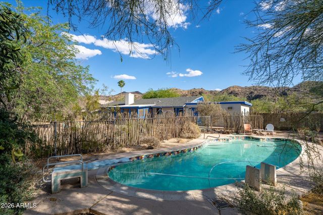 1810 E Euclid Avenue, Phoenix, AZ 85042