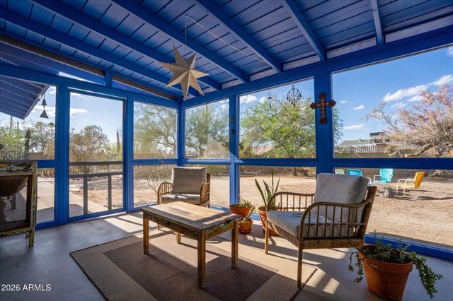 1810 E Euclid Avenue, Phoenix, AZ 85042