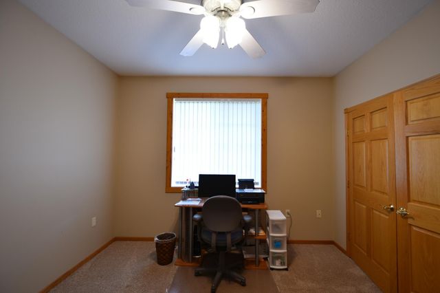 240 6th Street SW, Pine Island, MN 55963
