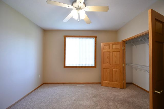 240 6th Street SW, Pine Island, MN 55963