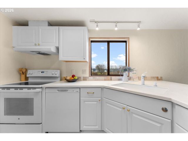 5101 Ne 121ST Ave 29, Vancouver, WA 98682