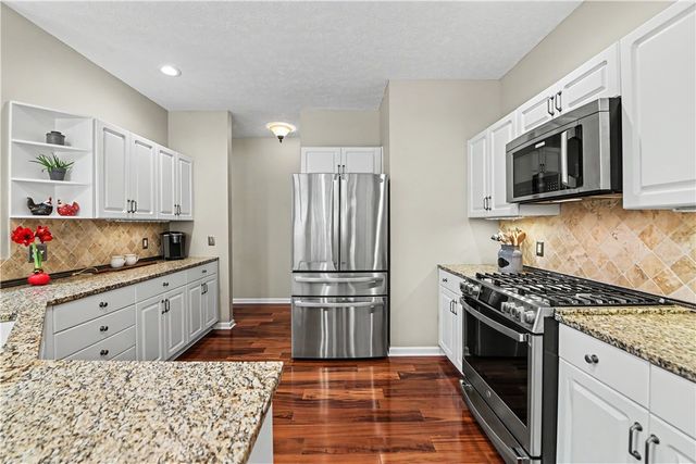 209 Berwick Court, Seneca, SC 29672
