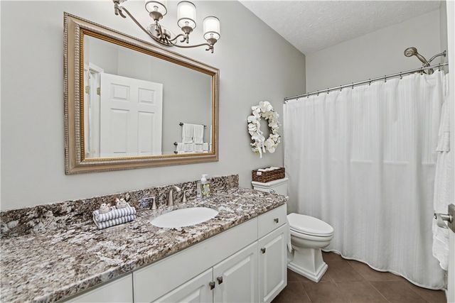 209 Berwick Court, Seneca, SC 29672