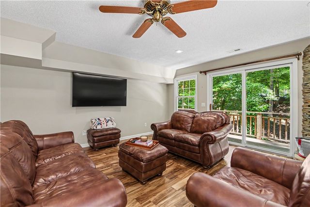 209 Berwick Court, Seneca, SC 29672