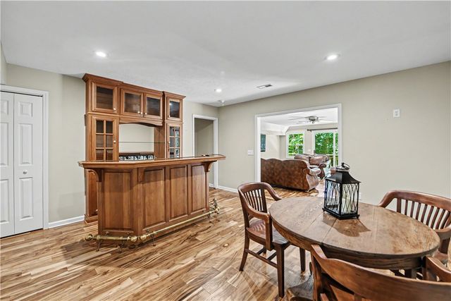 209 Berwick Court, Seneca, SC 29672