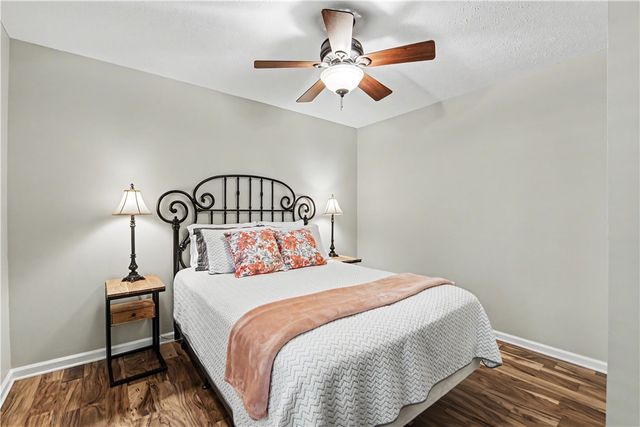 209 Berwick Court, Seneca, SC 29672