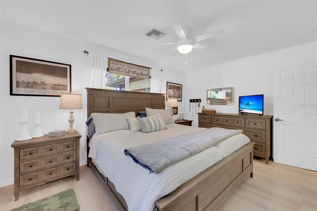 14526 RIVERSIDE DRIVE, Fort Myers, FL 33905