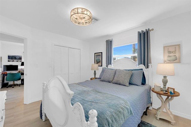 14526 RIVERSIDE DRIVE, Fort Myers, FL 33905