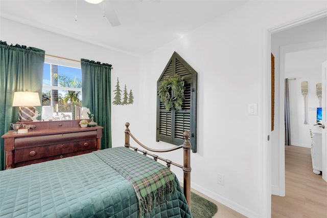 14526 RIVERSIDE DRIVE, Fort Myers, FL 33905