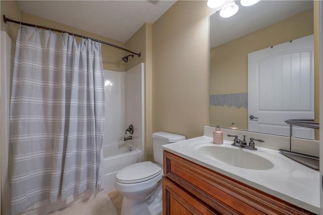 7823 Troup Avenue, Kansas City, KS 66112