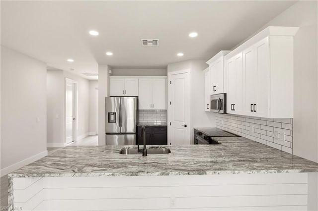 3750 NE 13th AVE, Cape Coral, FL 33909