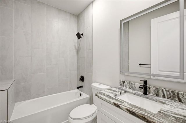3750 NE 13th AVE, Cape Coral, FL 33909