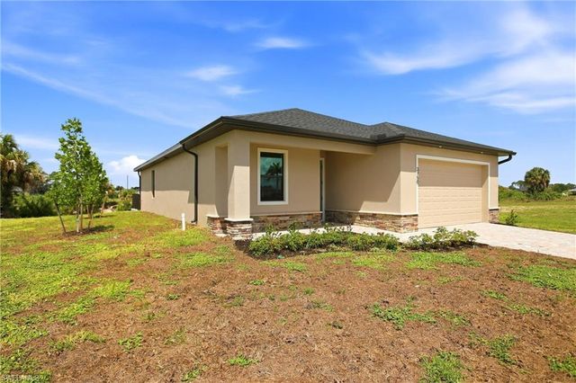 3750 NE 13th AVE, Cape Coral, FL 33909