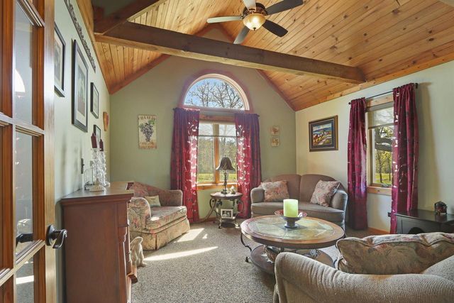 3210 Dyer Lake ROAD, Burlington, WI 53105