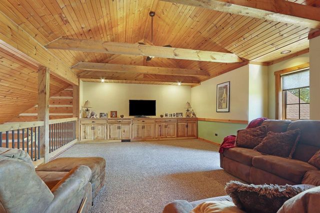 3210 Dyer Lake ROAD, Burlington, WI 53105