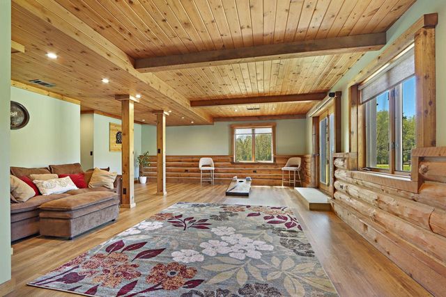 3210 Dyer Lake ROAD, Burlington, WI 53105