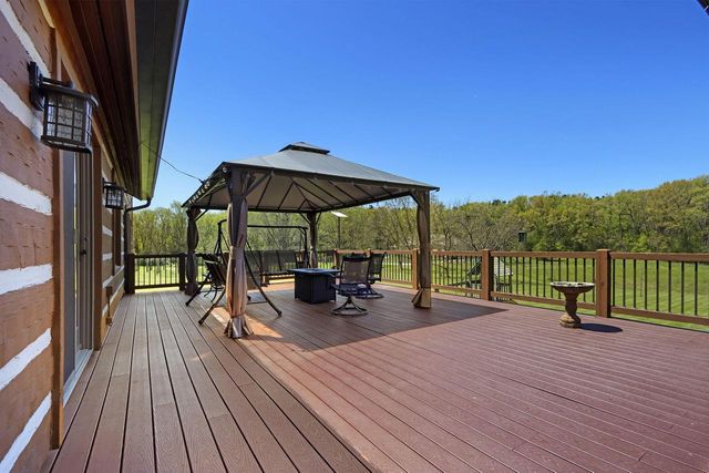 3210 Dyer Lake ROAD, Burlington, WI 53105
