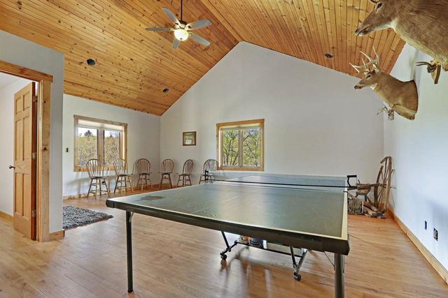 3210 Dyer Lake ROAD, Burlington, WI 53105
