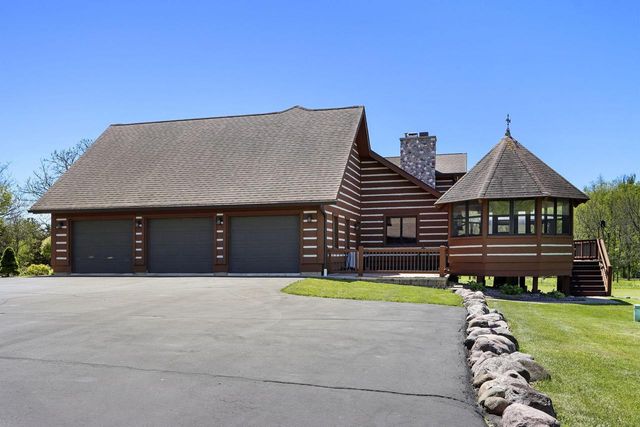 3210 Dyer Lake ROAD, Burlington, WI 53105