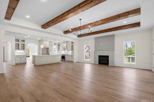 7166 Moon View Place, Alexander, AR 72019