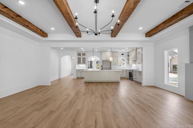 7166 Moon View Place, Alexander, AR 72019