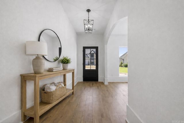 7166 Moon View Place, Alexander, AR 72019