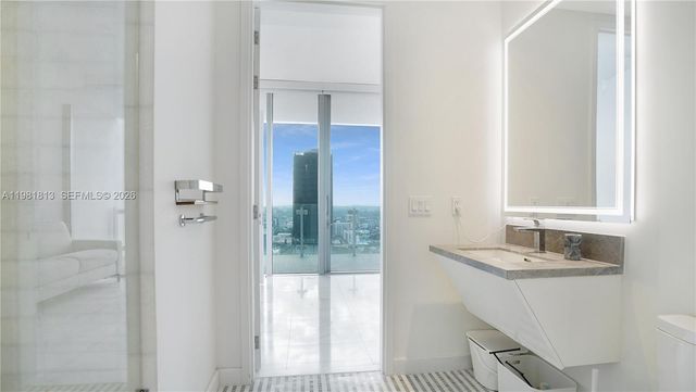 700 NE 26th Ter 3005, Miami, FL 33137