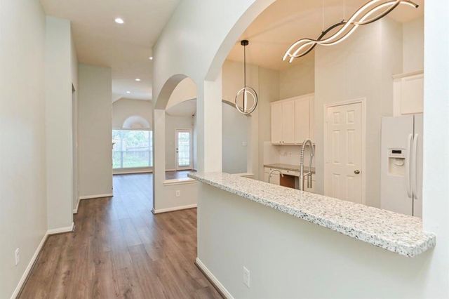 13814 Bink Court, Houston, TX 77014