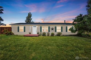 1567 Eaton Lewisburg Road, Eaton, OH 45320