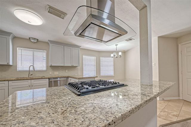 9707 Kit Street, Houston, TX 77096