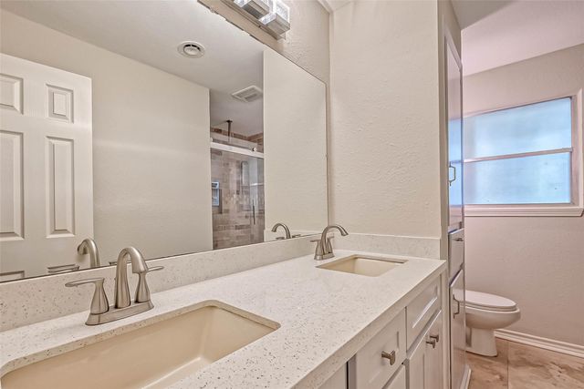 9707 Kit Street, Houston, TX 77096