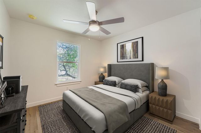 10710 Crestview DR, Jonestown, TX 78645