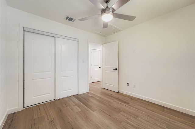 10710 Crestview DR, Jonestown, TX 78645