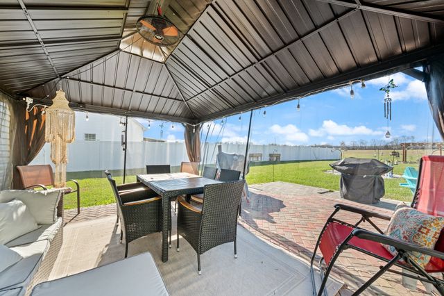 1357 Norton Rd, Manchester, TN 37355