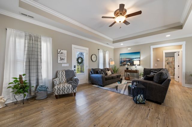 1357 Norton Rd, Manchester, TN 37355