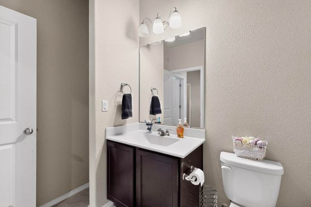 4143 Summit Park Road NE, Rio Rancho, NM 87144