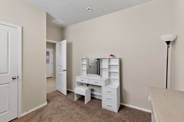 4143 Summit Park Road NE, Rio Rancho, NM 87144