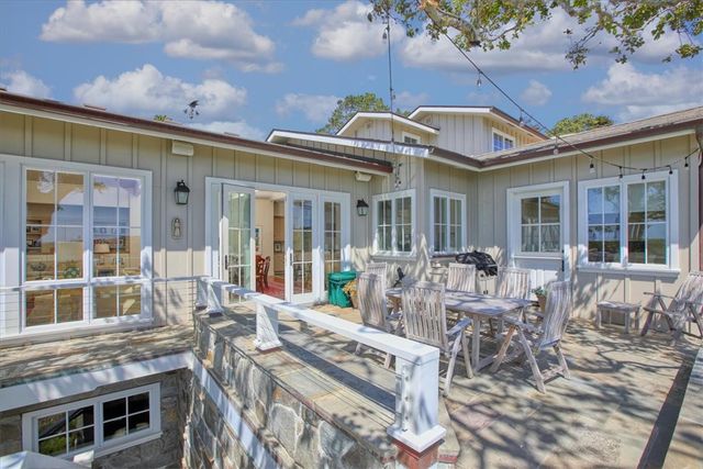 404 Huntington Road, Cambria, CA 93428