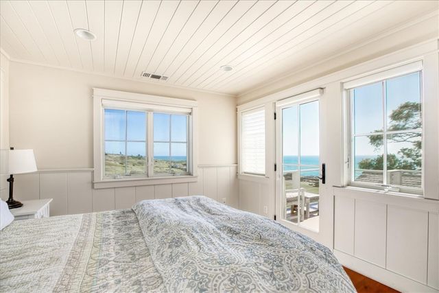 404 Huntington Road, Cambria, CA 93428