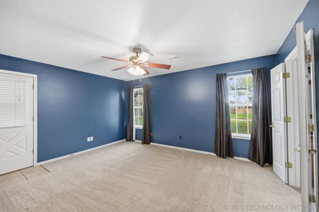 12308 E 89th Street North N, Owasso, OK 74055