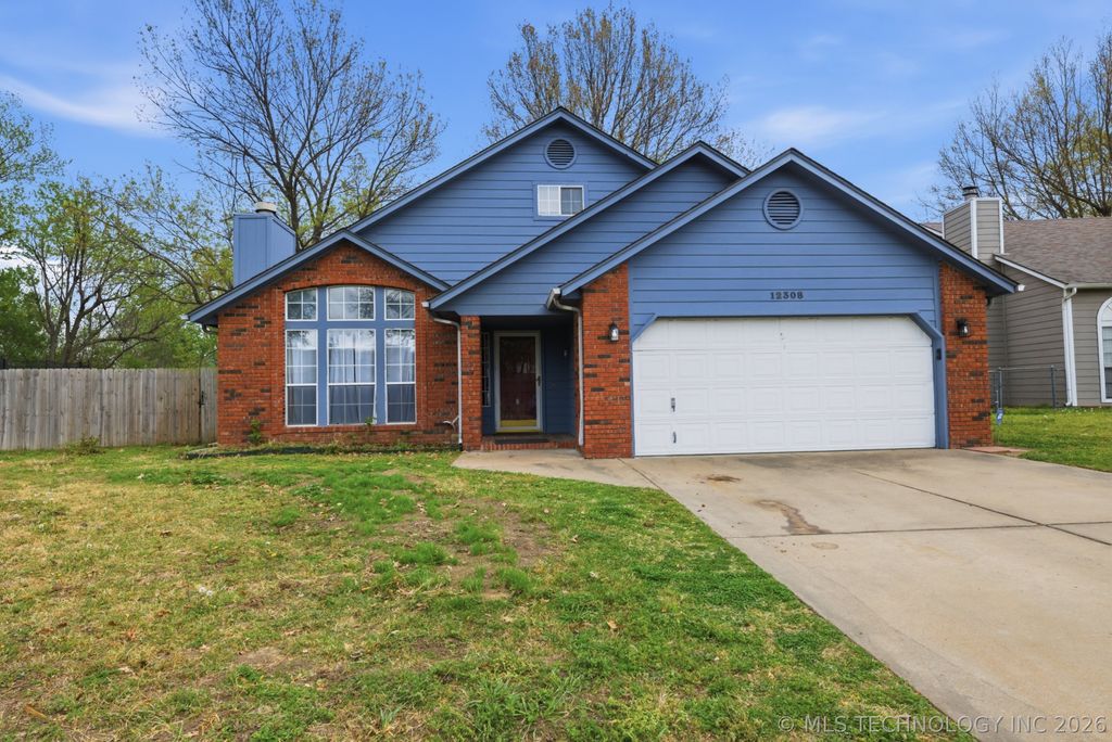 12308 E 89th Street North N, Owasso, OK 74055