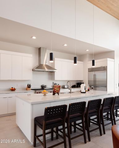 10931 E Whitehorn Drive, Scottsdale, AZ 85262
