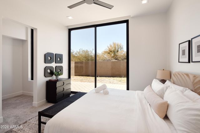 10931 E Whitehorn Drive, Scottsdale, AZ 85262