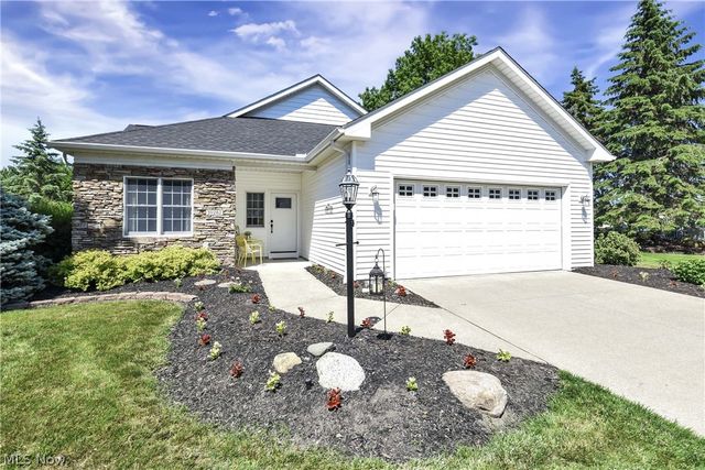 39282 Camelot Way, Avon, OH 44011