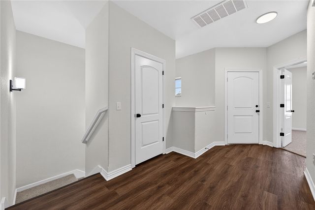 712 N Wordsworth Lane, Fayetteville, AR 72704