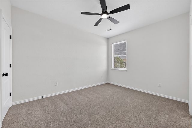 712 N Wordsworth Lane, Fayetteville, AR 72704