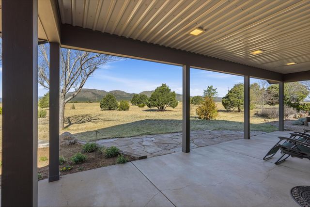 136 Weimer Road, Edgewood, NM 87015