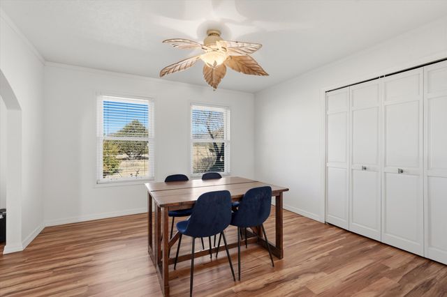 136 Weimer Road, Edgewood, NM 87015